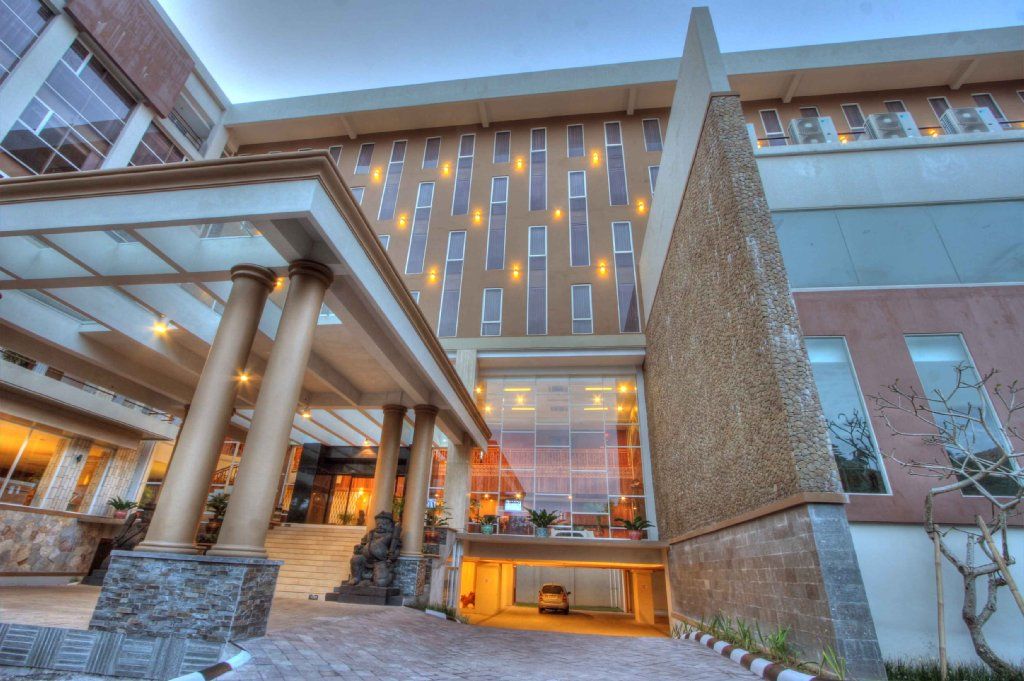 Hotel Merapi Merbabu Yogyakarta 4*